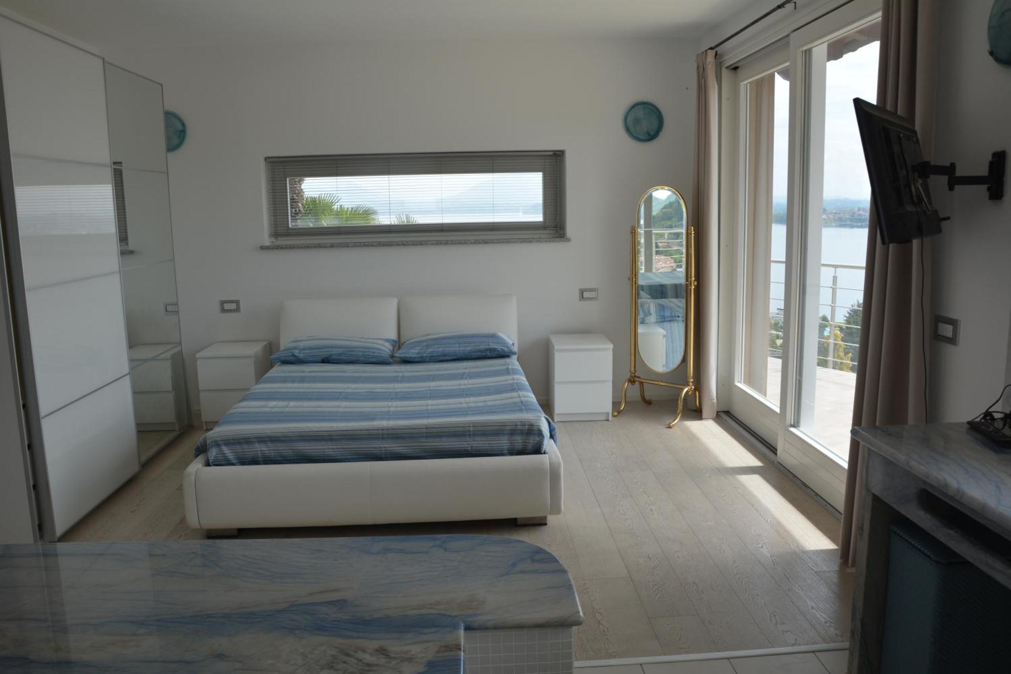 Il Girasole Apartment Meina Cameră foto